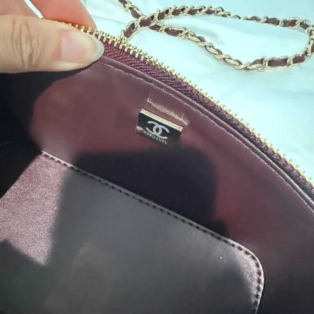 Dark Burgundy Leather Vanity Crossbody Bag - Picture 2 of 8